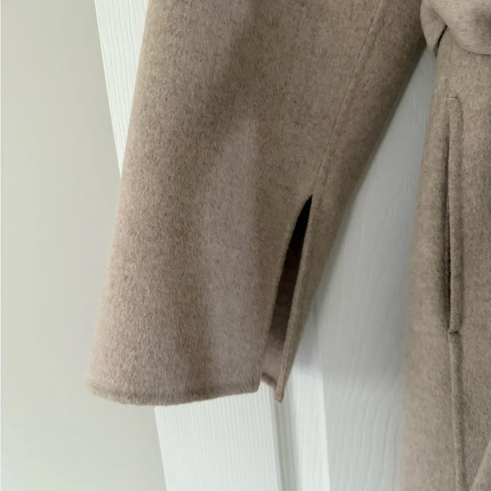 The Curated Cashmere Wool Coat - SOLD OUT - Picture 6 of 10